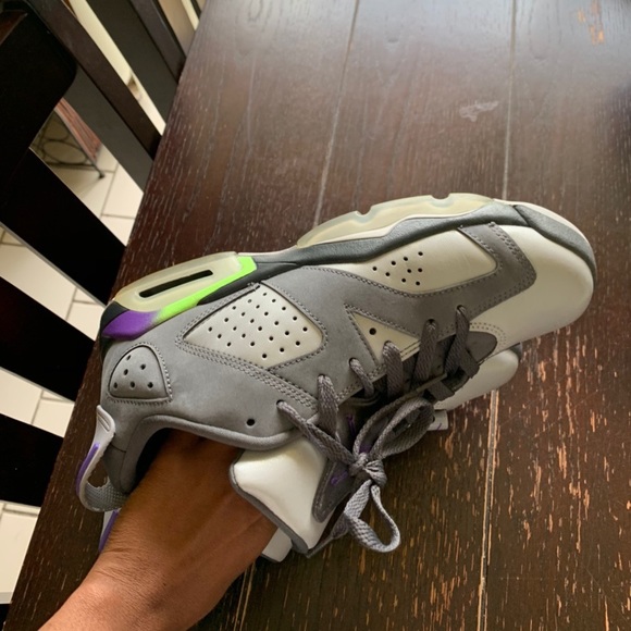 Jordan Low 6s GG - Picture 3 of 4